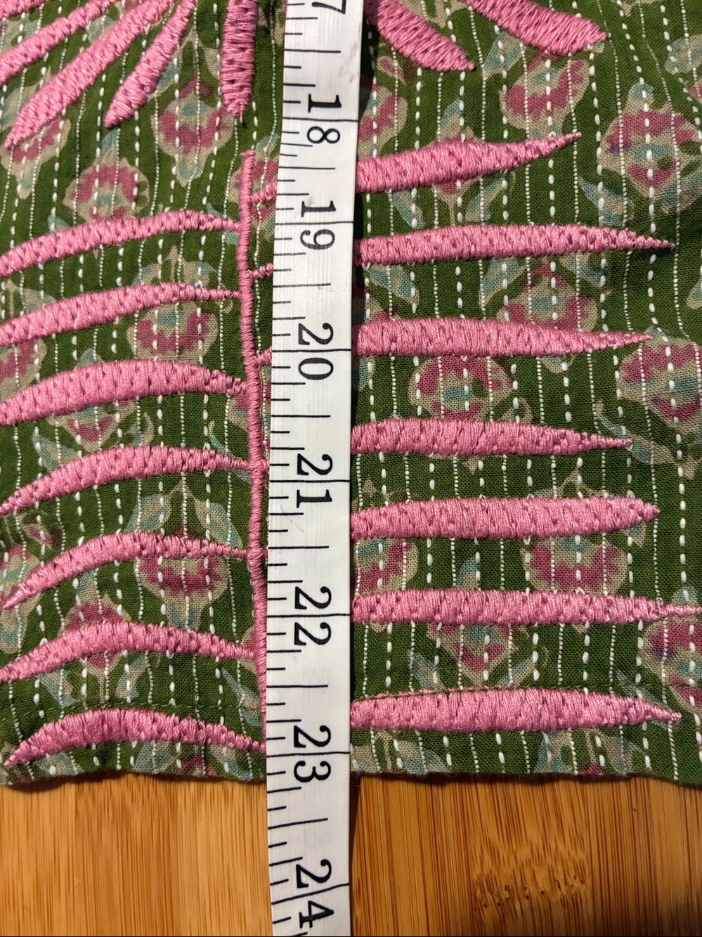 Sister Mary Green & Pink Embroidered Elena Top - Size Small - Picture 10 of 10